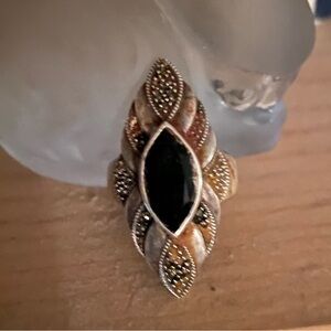 Beautiful Black onyx & genuine sterling silver Marcasite Women's Statement Ring